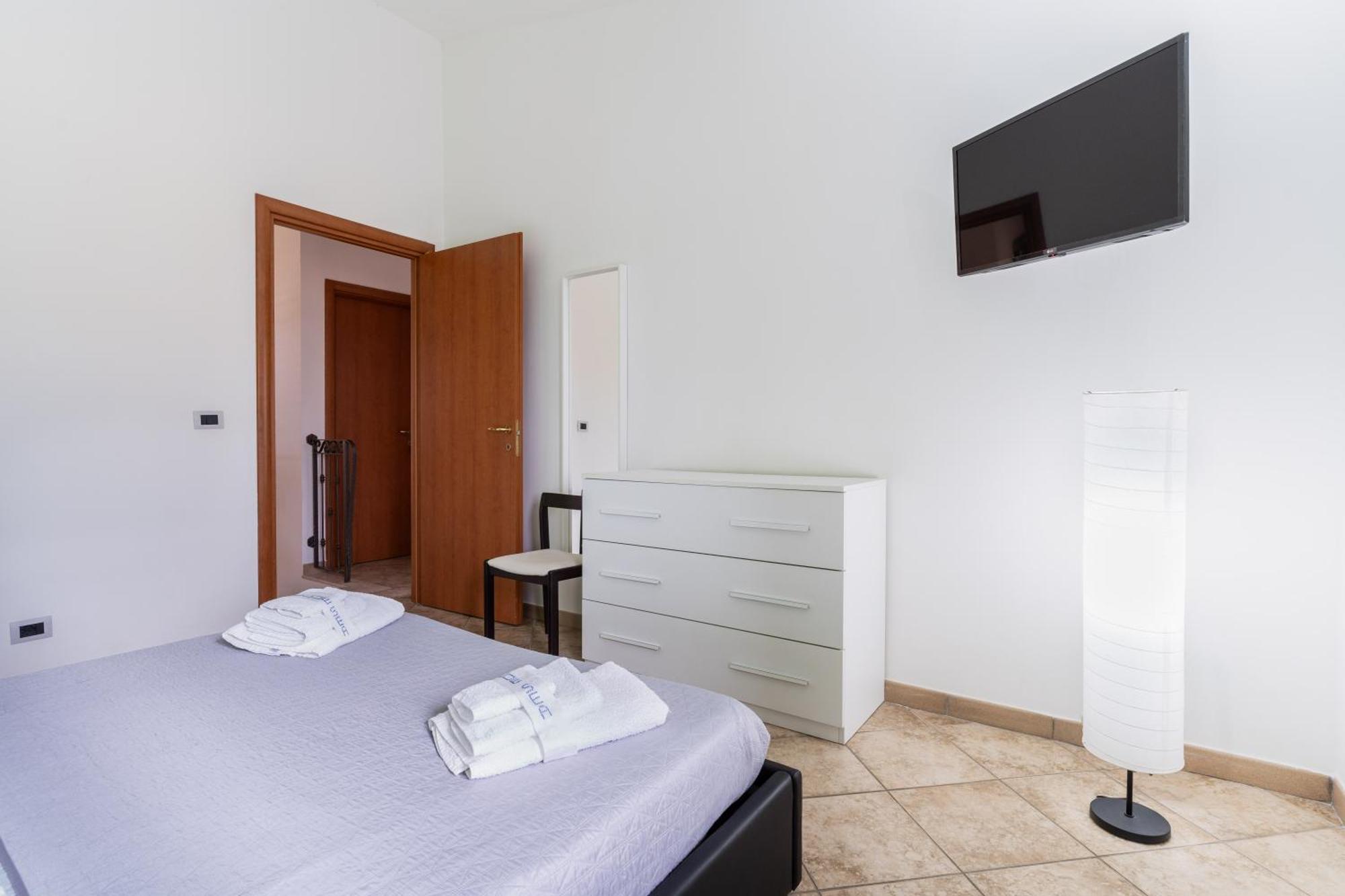 Deep Blue Sea Villa Arenella  Bagian luar foto